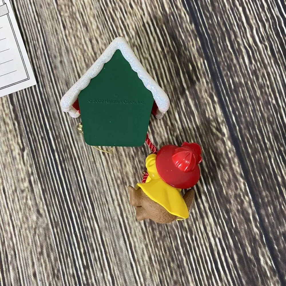 2002 Hallmark Keepsake 'Calling All Firefighters' Holiday Ornament New